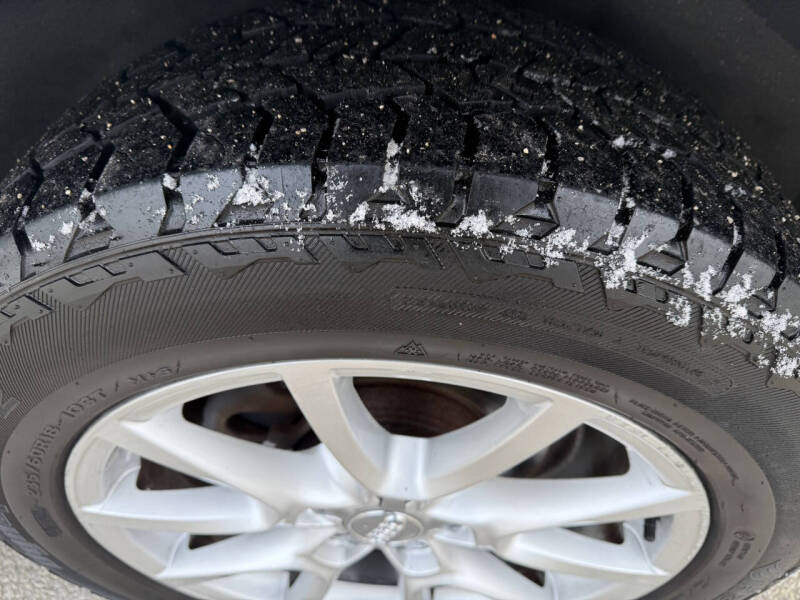 2012 Audi Q5 2.0T quattro Premium Plus