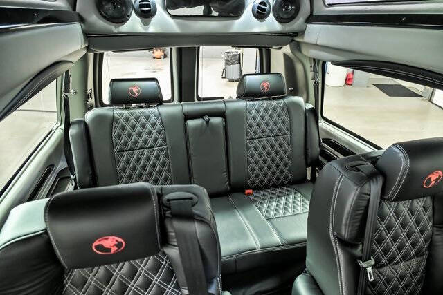 2025 GMC Savana 2500