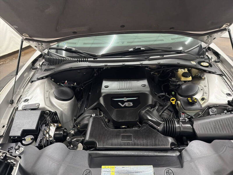 2005 Ford Thunderbird Deluxe
