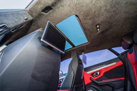 2019 Lamborghini Urus