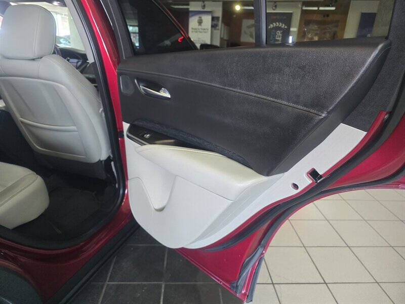 2019 Cadillac XT4 Premium Luxury