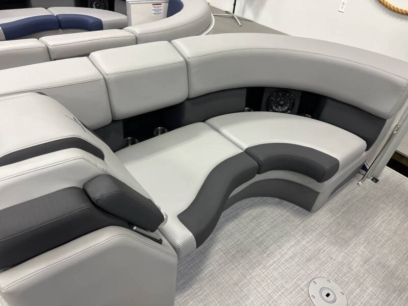 2025 Berkshire 23 UL STS 3.0