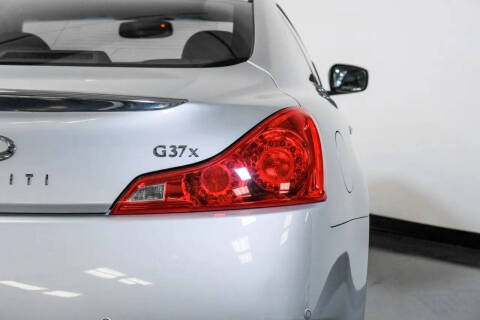 2010 Infiniti G37 Coupe x