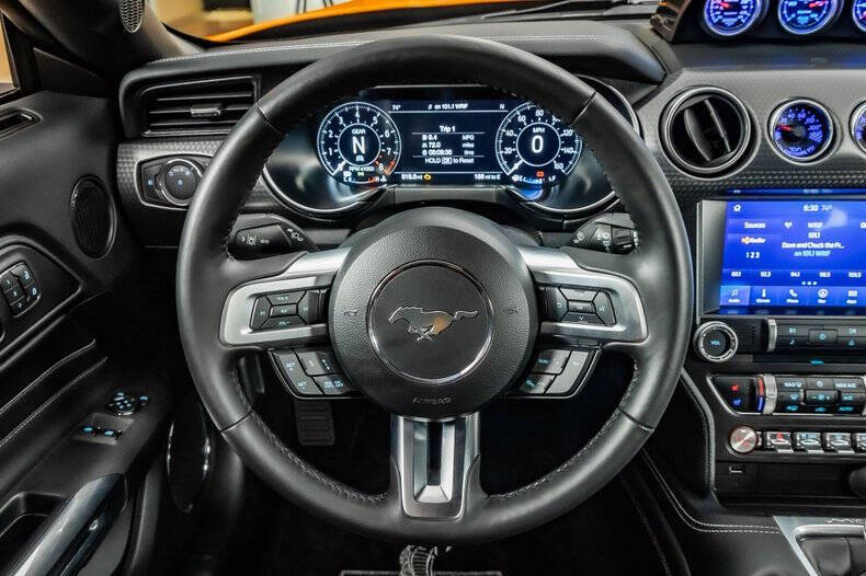 2020 Ford Mustang