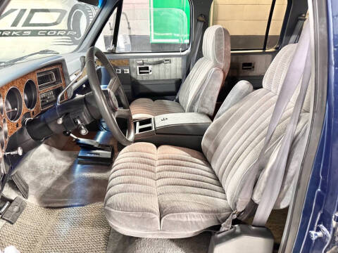1989 GMC Suburban R1500
