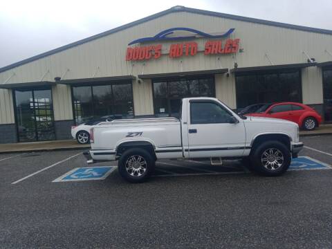 1997 GMC Sierra 1500 for sale at DOUG'S AUTO SALES INC in Pleasant View TN