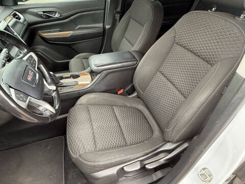 2019 GMC Acadia SLE-1