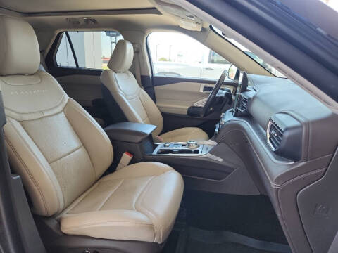 2020 Ford Explorer Platinum