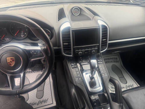 2016 Porsche Cayenne