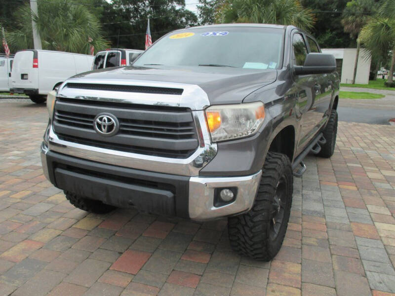 2014 TOYOTA TUNDRA SR5