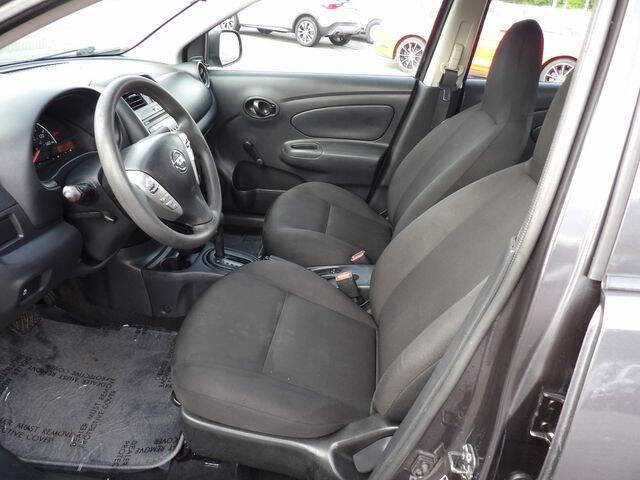 2015 Nissan Versa 1.6 S