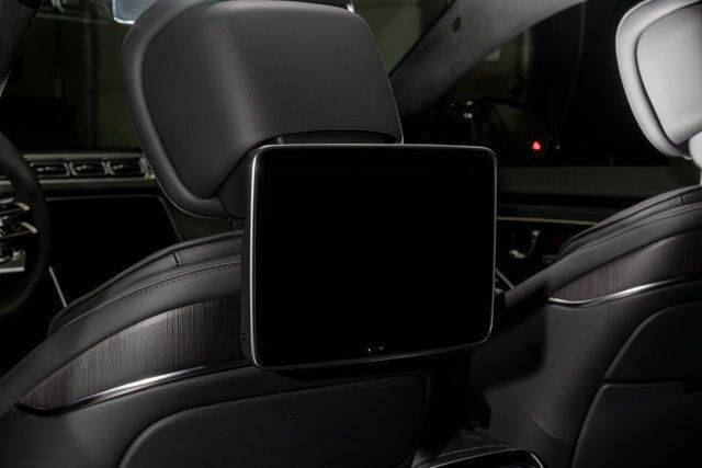 2025 Mercedes-Benz S-Class AMG S 63 E Performance