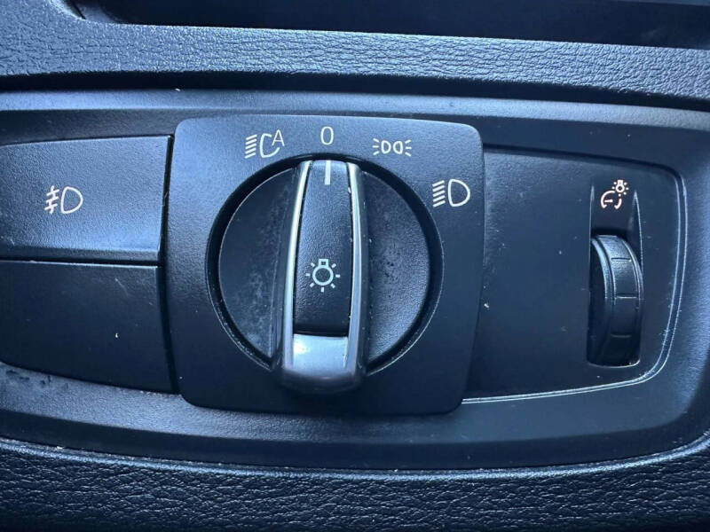 2020 BMW X1 xDrive28i