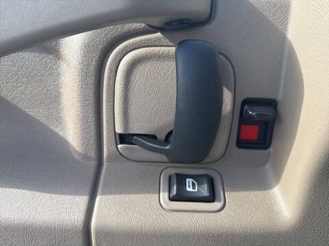 2025 Chevrolet Express 3500