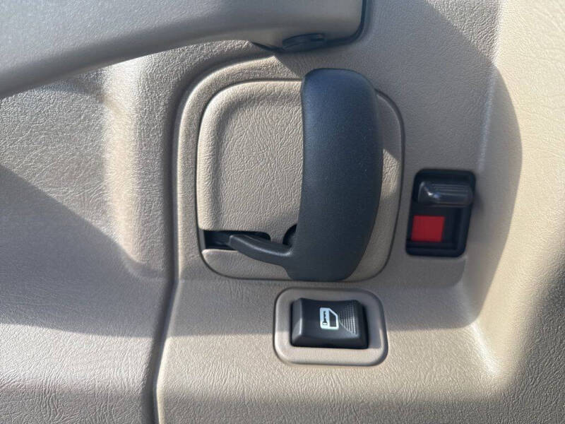 2025 Chevrolet Express 3500