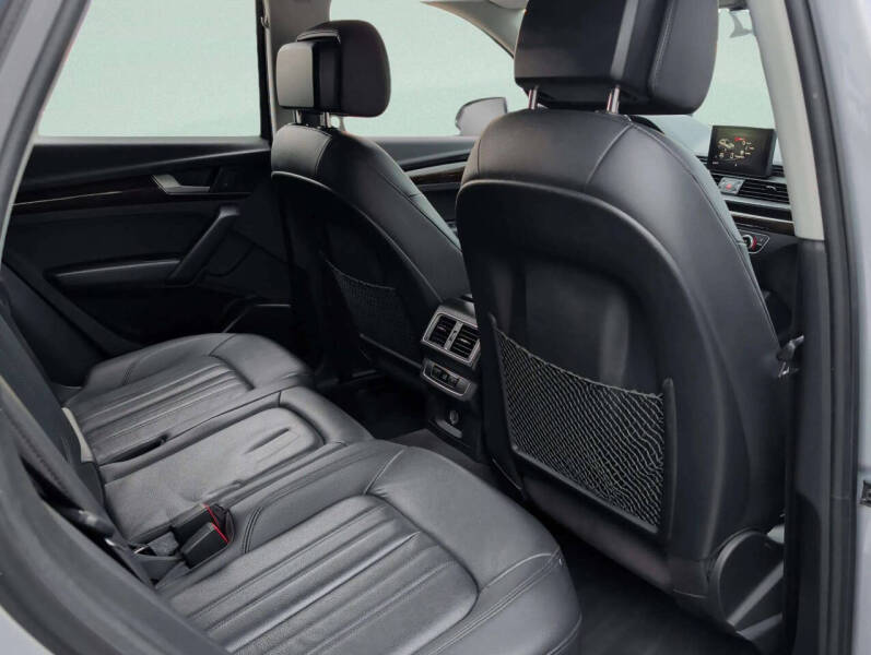 2019 Audi Q5 quattro Premium 45 TFSI
