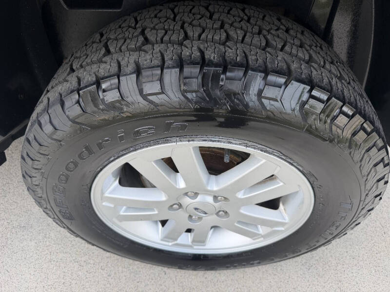 2009 Ford Explorer Sport Trac XLT