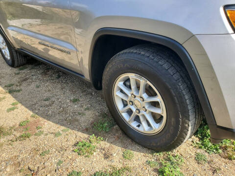 2020 Jeep Grand Cherokee Laredo