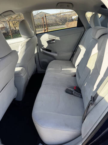 2013 Toyota Prius Five