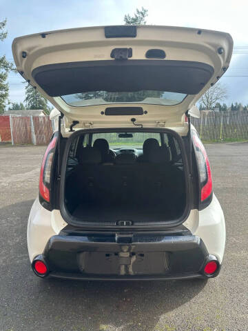 2014 Kia Soul +
