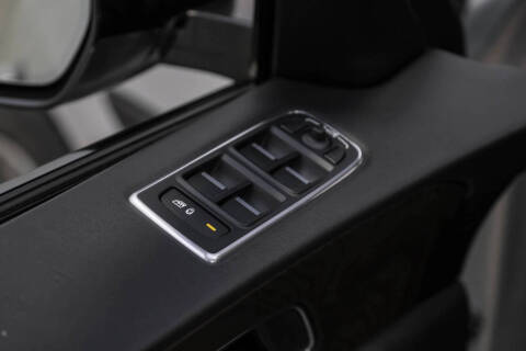 2018 Jaguar F-PACE S