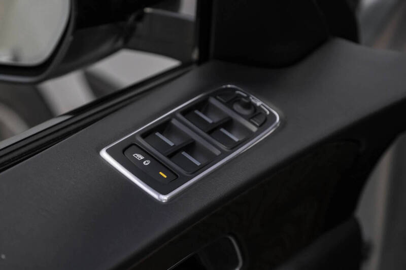 2018 Jaguar F-PACE S