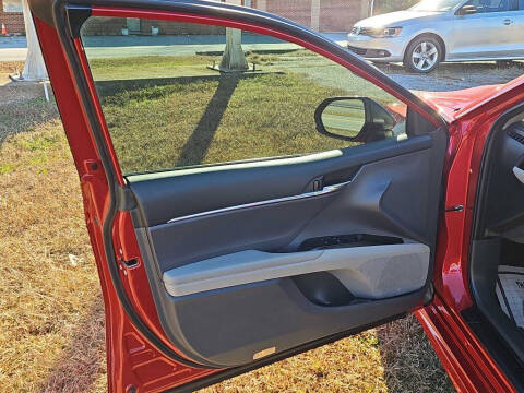 2019 Toyota Camry SE