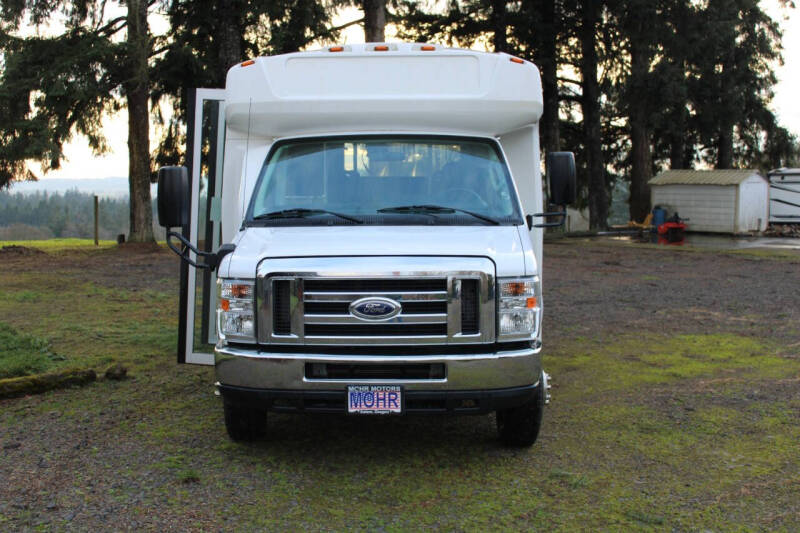 2015 Ford E-Series E-350 SD