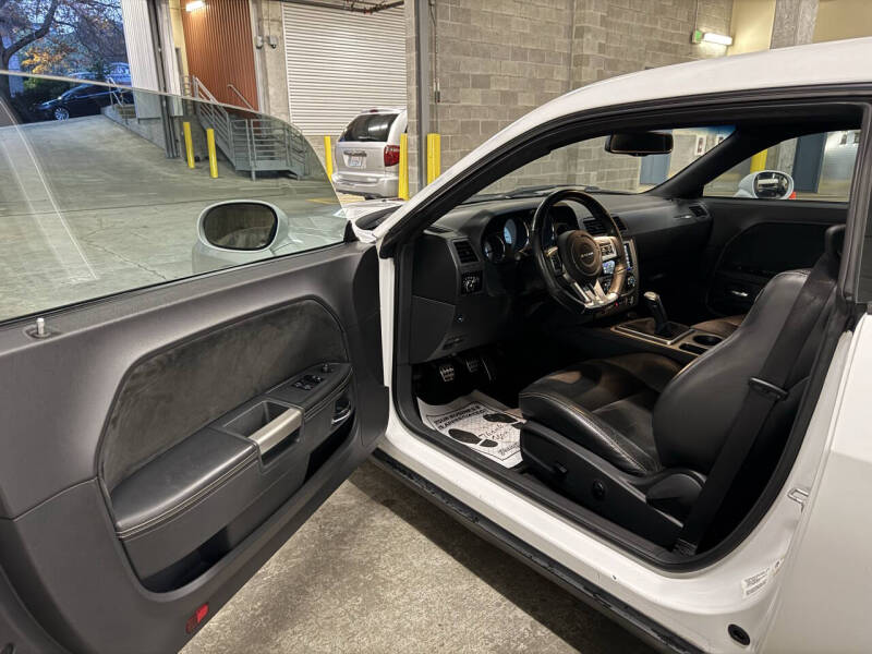 2012 Dodge Challenger SRT8 392