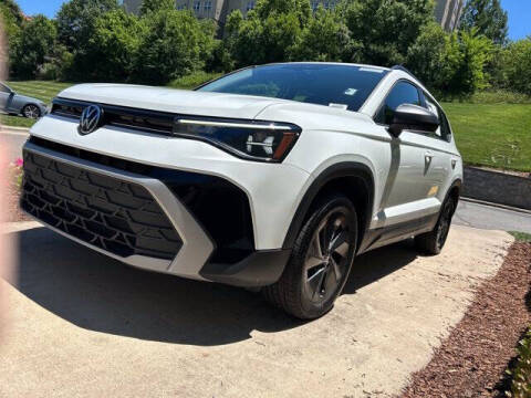 2025 Volkswagen Taos S