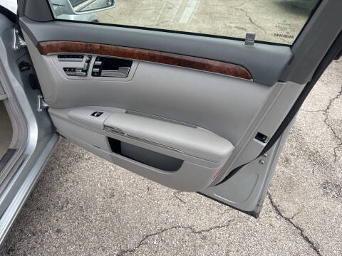 2010 Mercedes-Benz S-Class S 550