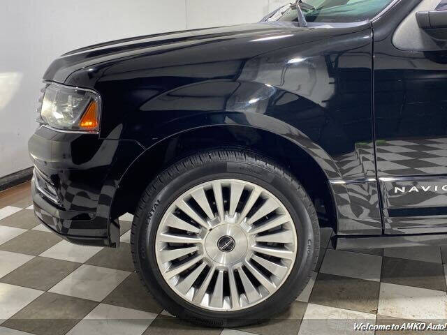 2016 Lincoln Navigator Select