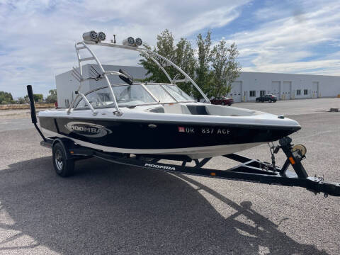 2005 Moomba Outback