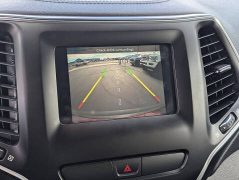 2019 Jeep Cherokee Latitude