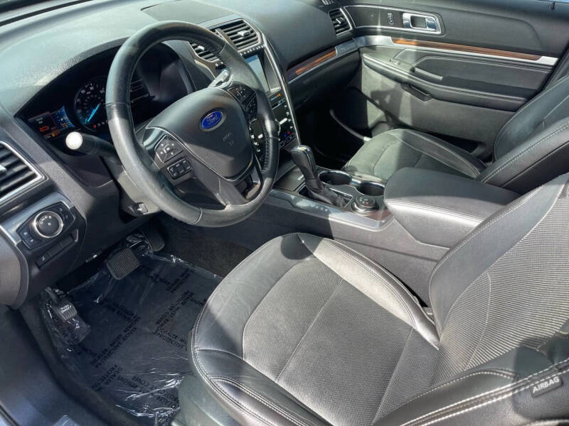 2017 Ford Explorer Limited