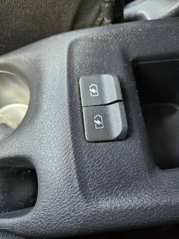 2018 Nissan Kicks SR