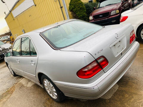 2001 Mercedes-Benz E-Class E 320
