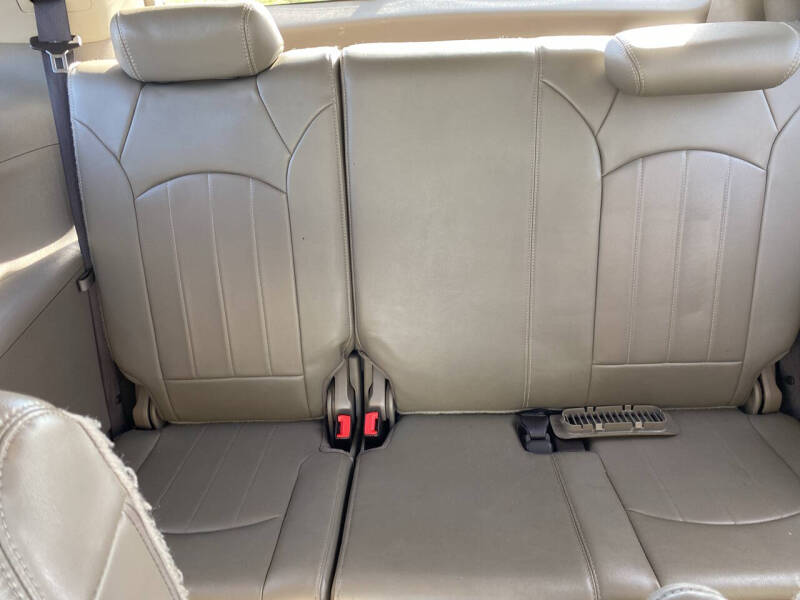 2013 GMC Acadia Denali