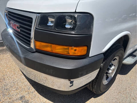 2024 GMC Savana 2500
