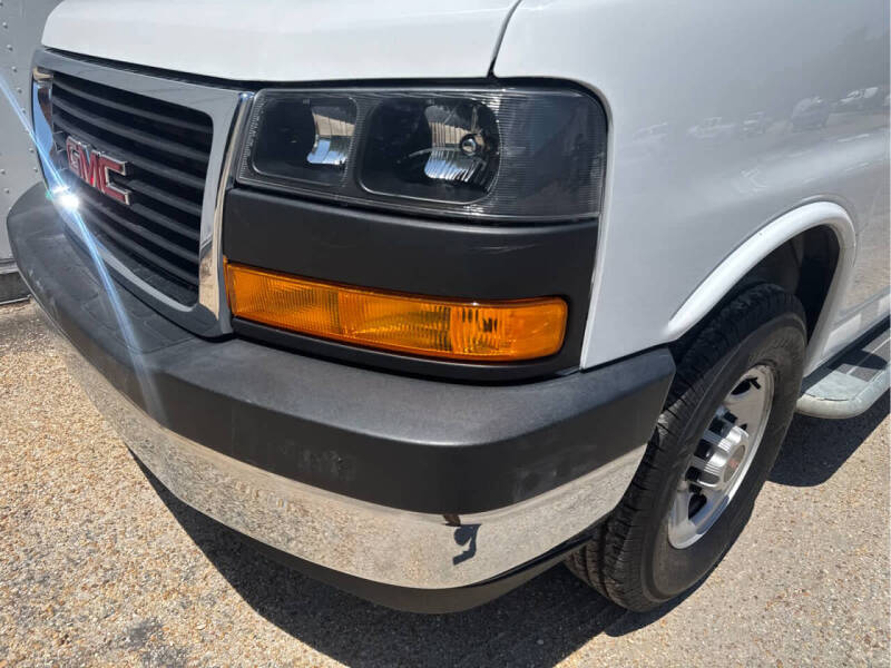 2024 GMC Savana 2500