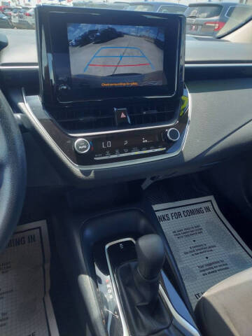 2023 Toyota Corolla LE