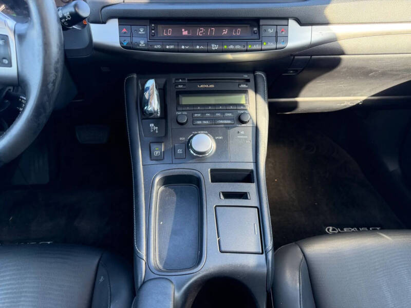 2013 Lexus CT 200h