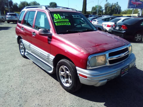 2001 Chevrolet Tracker for sale at Larry's Auto Sales Inc. in Fresno CA