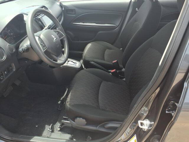 2024 Mitsubishi Mirage ES