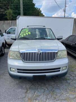 2005 Lincoln Navigator for sale at J D USED AUTO SALES INC in Doraville GA