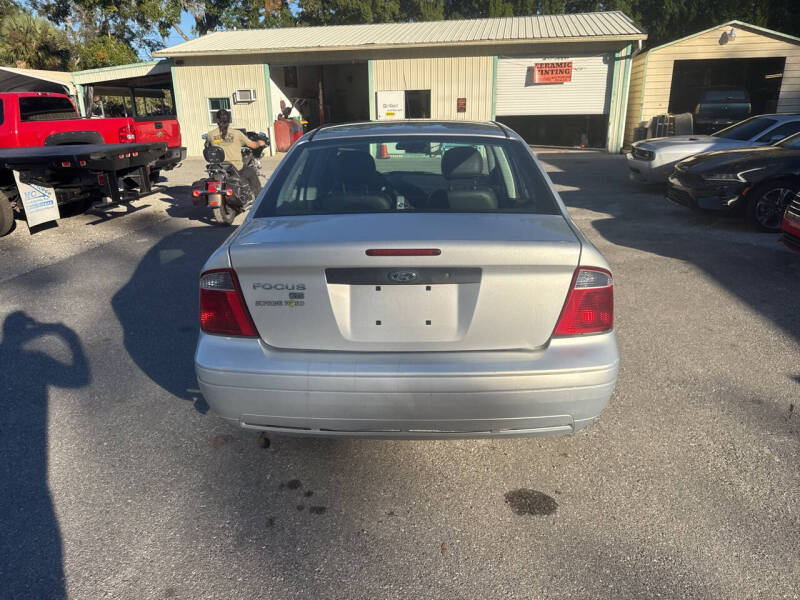 2007 Ford Focus ZX4 SE