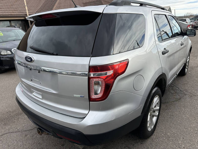 2015 Ford Explorer
