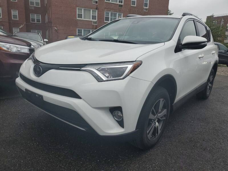2017 Toyota RAV4 for sale at OFIER AUTO SALES in Freeport NY