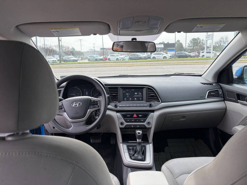 2018 Hyundai Elantra SEL