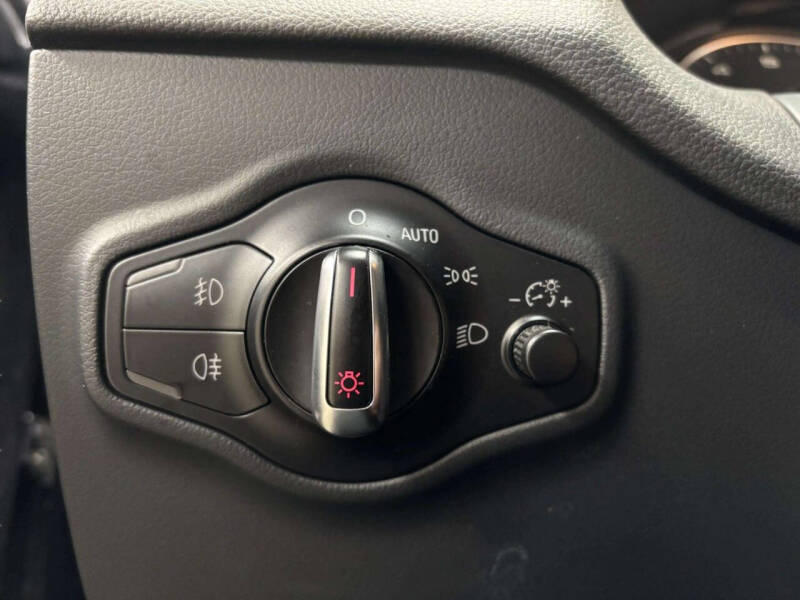 2014 Audi Q5 2.0T quattro Premium Plus